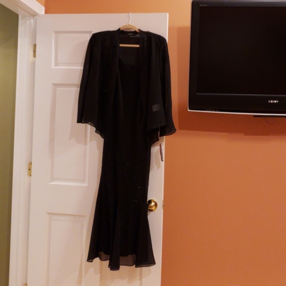 DONATED - Picture 2 of 7